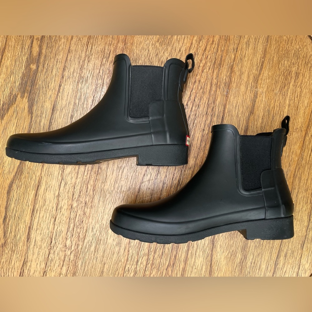 Hunter Women's Refined Slim Fit Chelsea Boots | Size 7